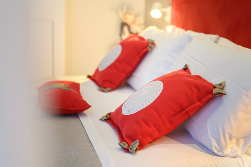 La Stanza Rossa di Lady Camollia Apartment è ispirata ai colori all'omonimo dipinto di Matisse