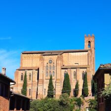 Cosa vedere a Siena , basilica di san domenico